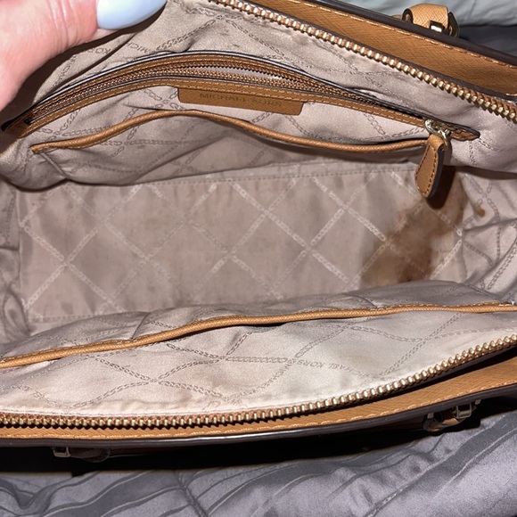 Used Michael Kors Satchel medium - Picture 4 of 5